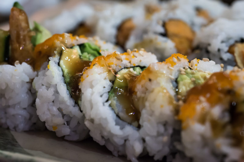free picture of a dynamite sushi roll